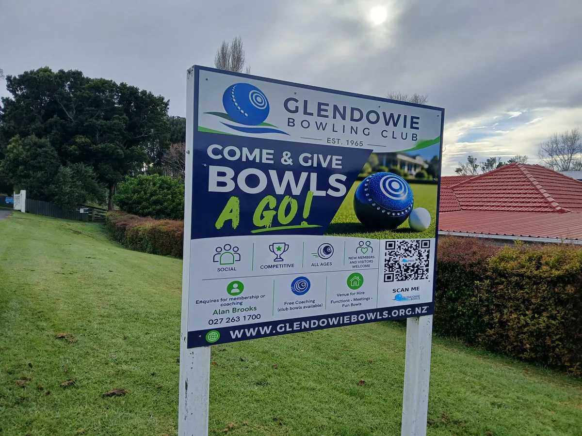 Glendowie Bowling Club — General Signage